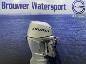 Honda 60 pk buitenboordmotor Artnr 1231 BF60 LRTU  powertrust werkmotor