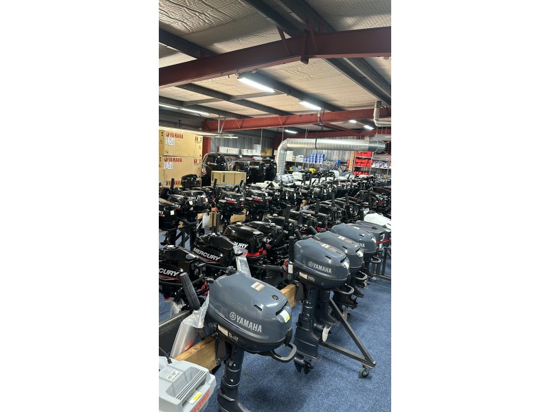 Honda 15 pk buitenboordmotor Artikelnummer 4986 Langstaart elektrische start