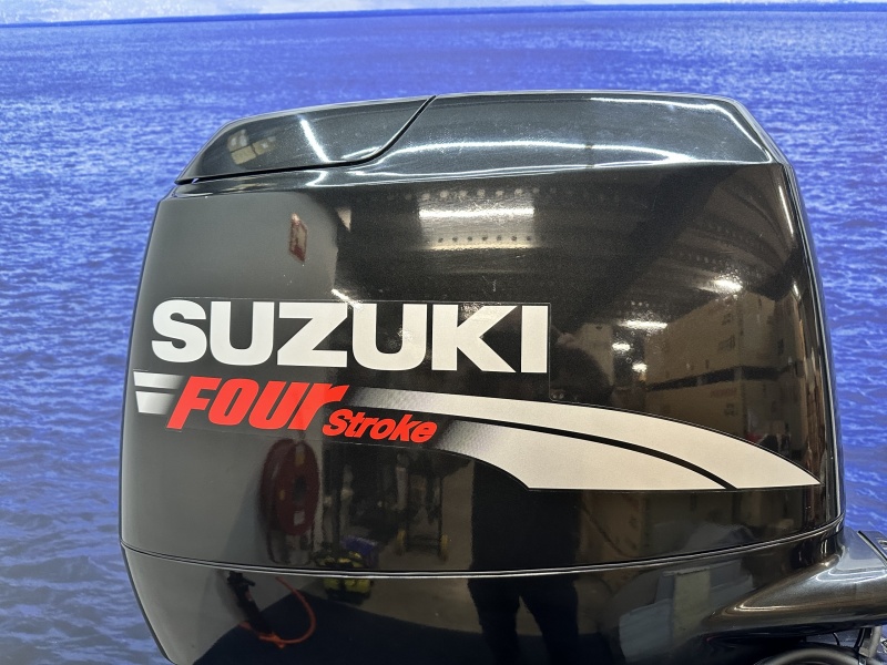 Suzuki 70 pk buitenboordmotor Artnr 2113 DF70ATL