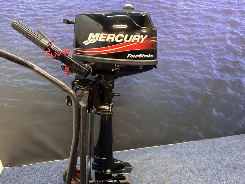 Mercury 4 pk buitenboordmotor Artikel nummer 7690