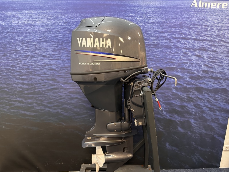 Yamaha 50 pk buitenboordmotor Artnr 1804 Nieuw staat!!!langstaart elektrische start