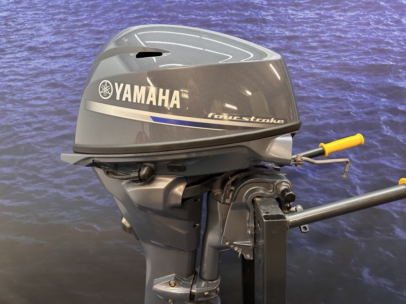 Yamaha 20 pk buitenboordmotor Artikel nummer 2344  F20 GEL Langstaart afstandsbediening