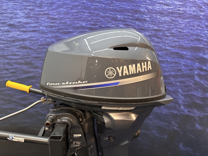 Yamaha 20 pk buitenboordmotor Artikel nummer 2344  F20 GEL Langstaart afstandsbediening